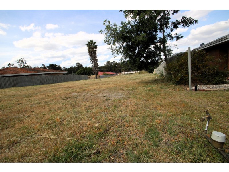 15 Shannon Way, Collie WA 6225