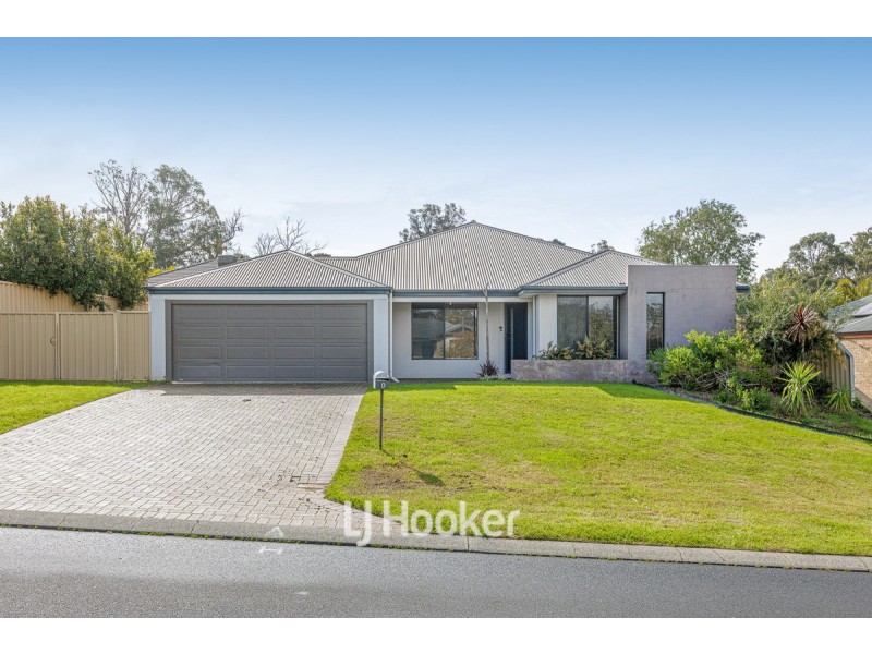 10 Lawson Road, Dalyellup WA 6230