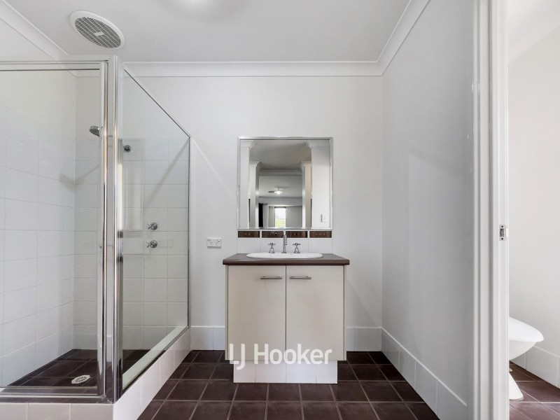 10 Lawson Road, Dalyellup WA 6230