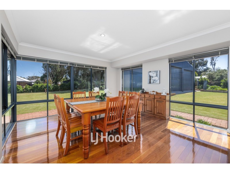 60 Samrose Road, Dalyellup WA 6230
