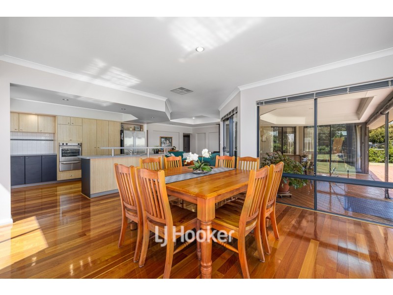 60 Samrose Road, Dalyellup WA 6230