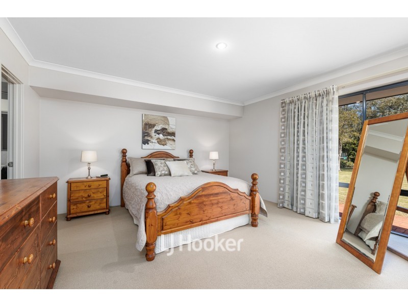 60 Samrose Road, Dalyellup WA 6230