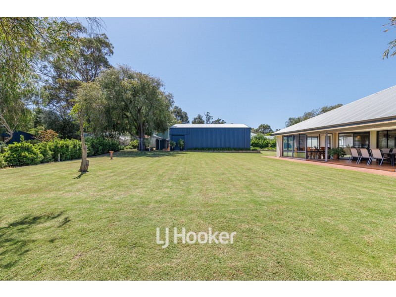 60 Samrose Road, Dalyellup WA 6230