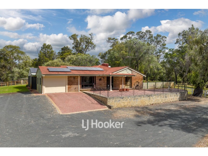 62 Quambi Drive, Stratham WA 6237