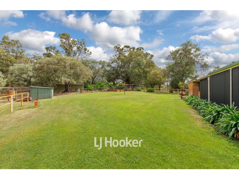 62 Quambi Drive, Stratham WA 6237