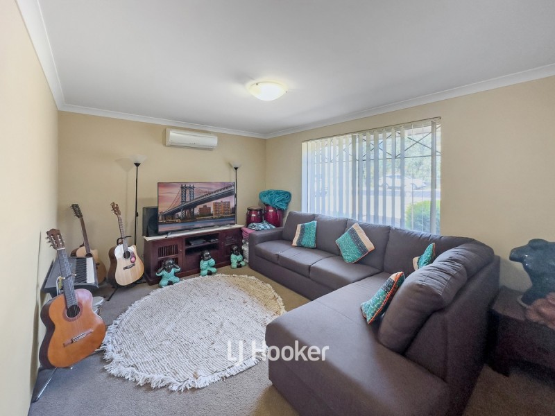 72 Somerville Drive, College Grove WA 6230