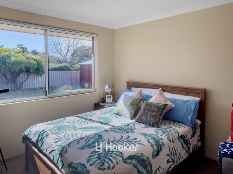 72 Somerville Drive, College Grove WA 6230