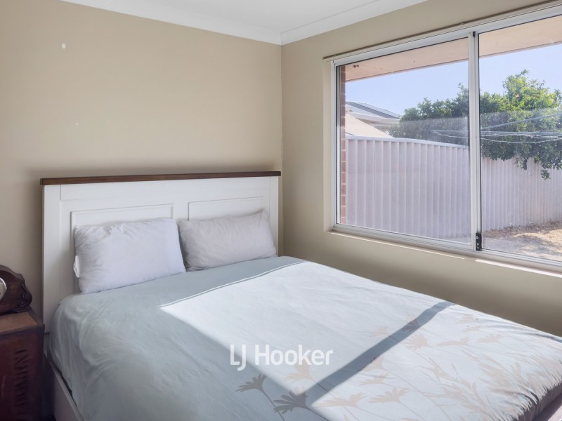 72 Somerville Drive, College Grove WA 6230