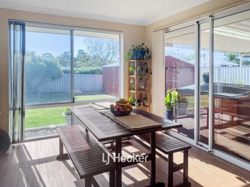 72 Somerville Drive, College Grove WA 6230