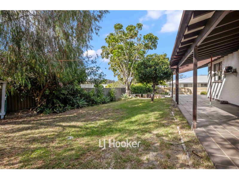 4 Waratah Crescent, South Bunbury WA 6230