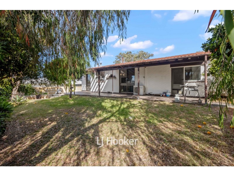 4 Waratah Crescent, South Bunbury WA 6230