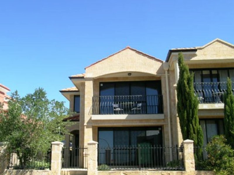 1/15 Whale View, Bunbury WA 6230