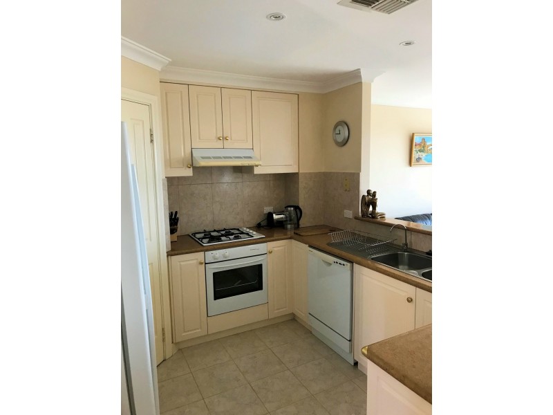 1/15 Whale View, Bunbury WA 6230