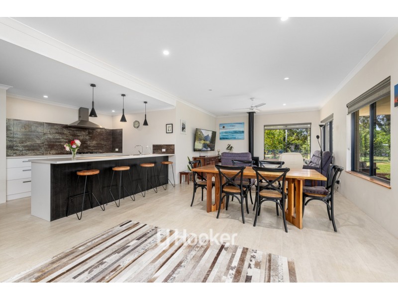 4 South Western Highway, Donnybrook WA 6239