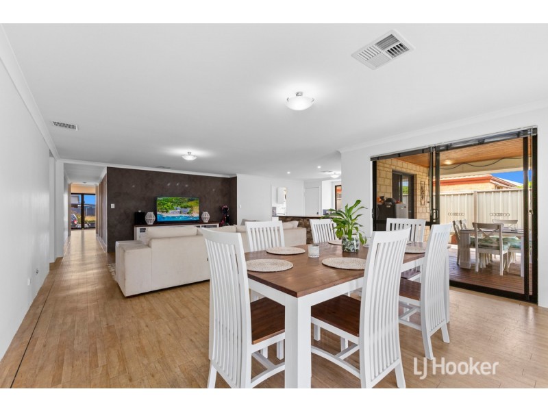 73 The Boulevard, Australind WA 6233