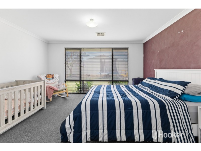 73 The Boulevard, Australind WA 6233