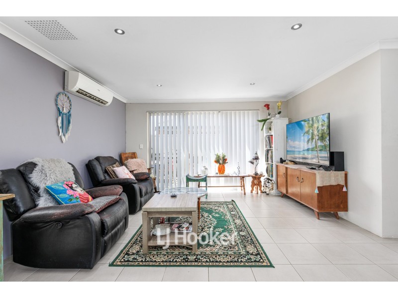 6/204 Clarke Street East, Carey Park WA 6230