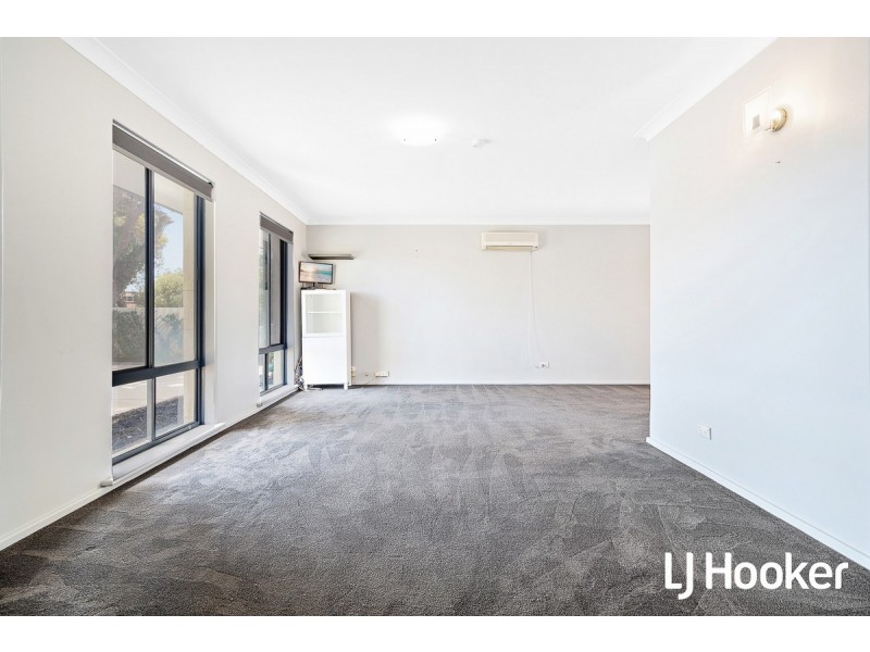 25 Weston Way, Kardinya WA 6163