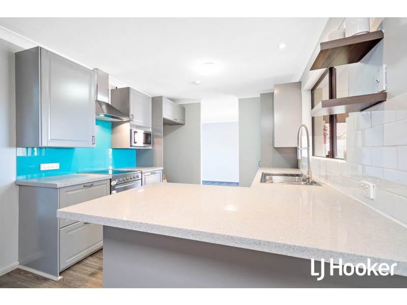 25 Weston Way, Kardinya WA 6163