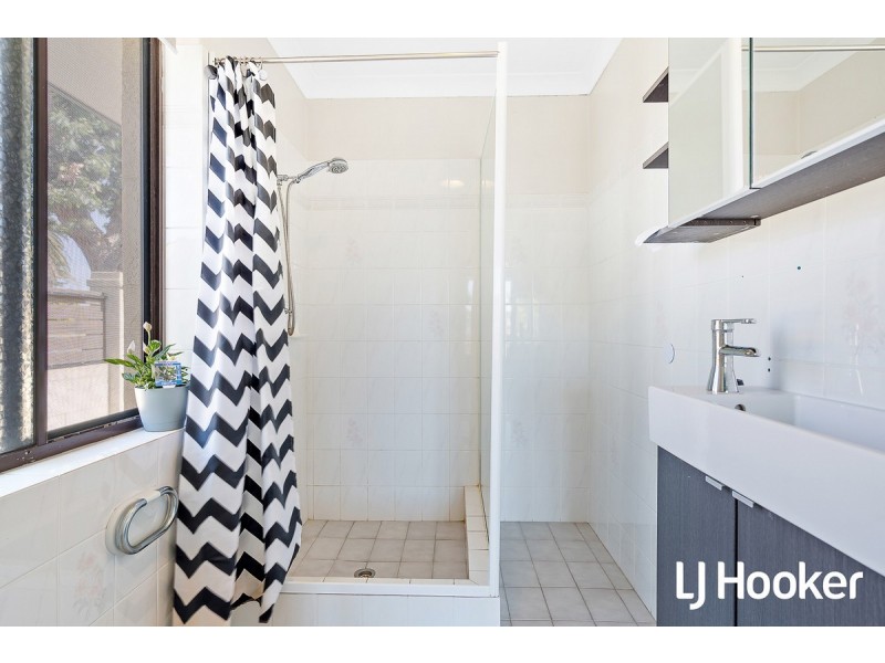 25 Weston Way, Kardinya WA 6163