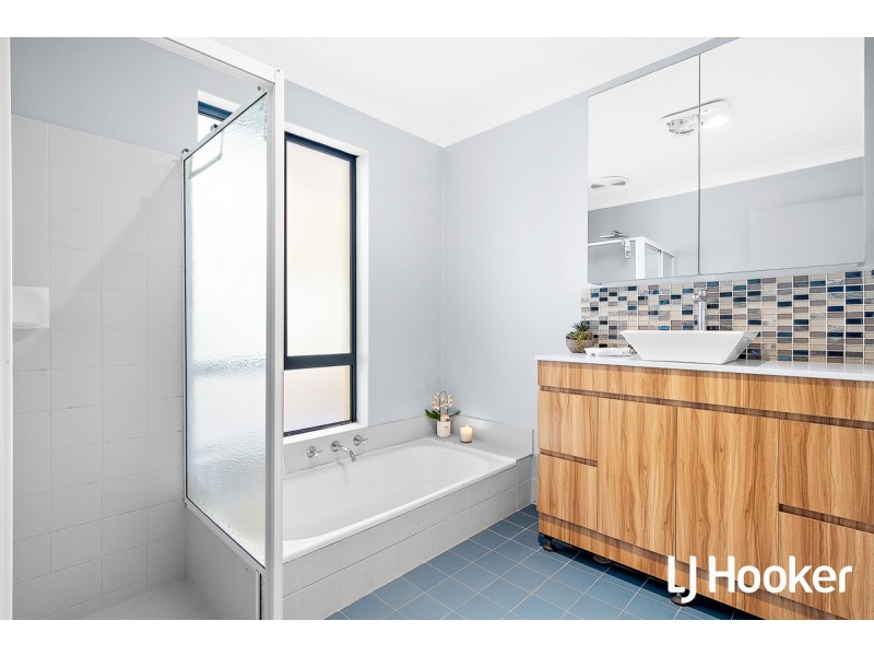 25 Weston Way, Kardinya WA 6163