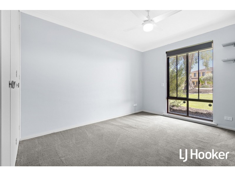 25 Weston Way, Kardinya WA 6163