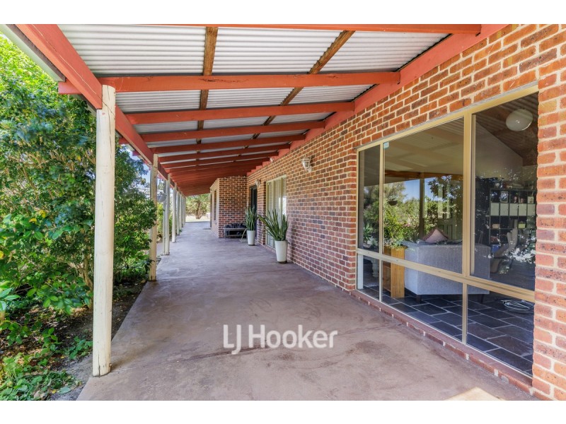 155 Harold Douglas Drive, Dardanup West WA 6236