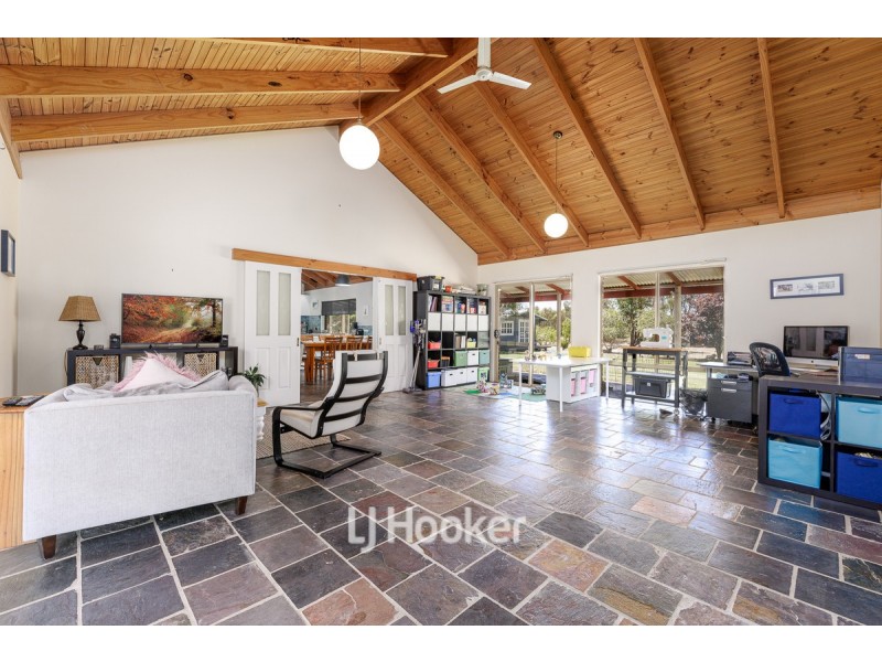 155 Harold Douglas Drive, Dardanup West WA 6236