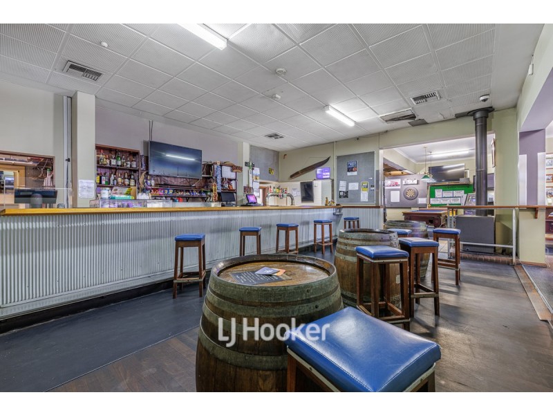 96 Capel Drive, Capel WA 6271