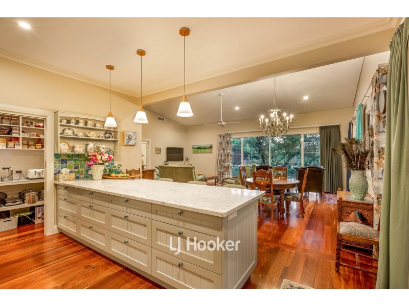 4 Karri Street, Bunbury WA 6230