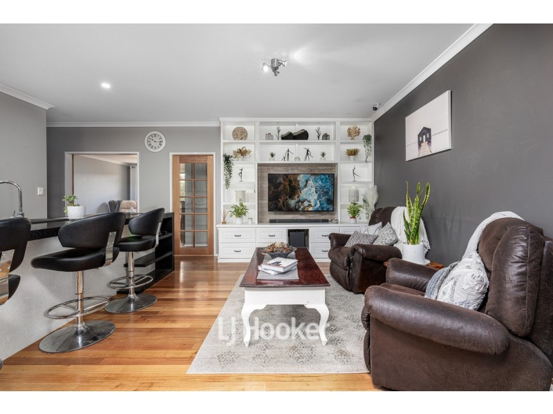 15 Melba Way, Dalyellup WA 6230