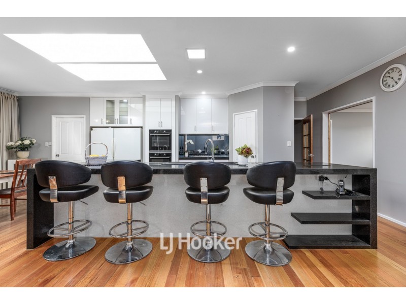 15 Melba Way, Dalyellup WA 6230