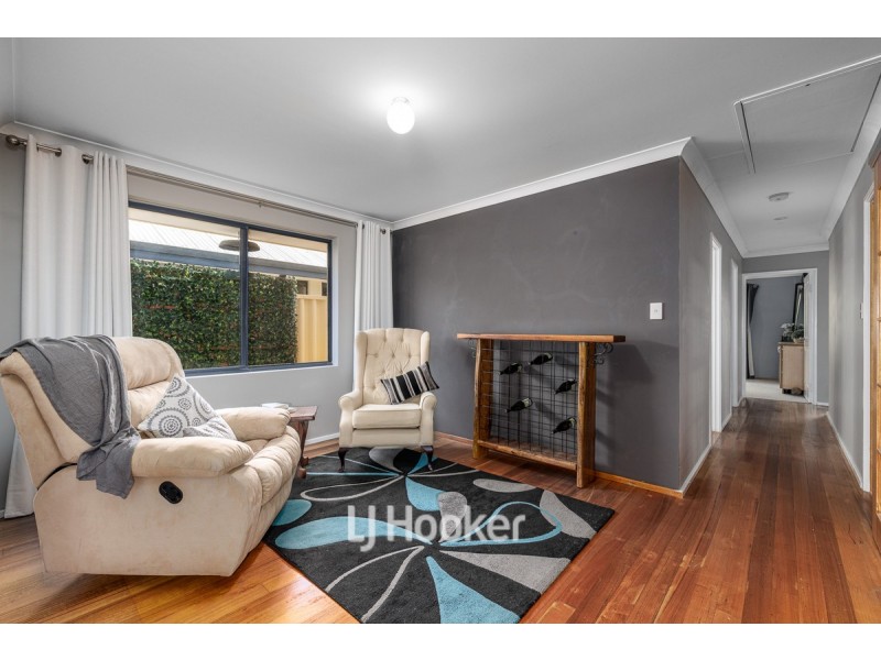 15 Melba Way, Dalyellup WA 6230