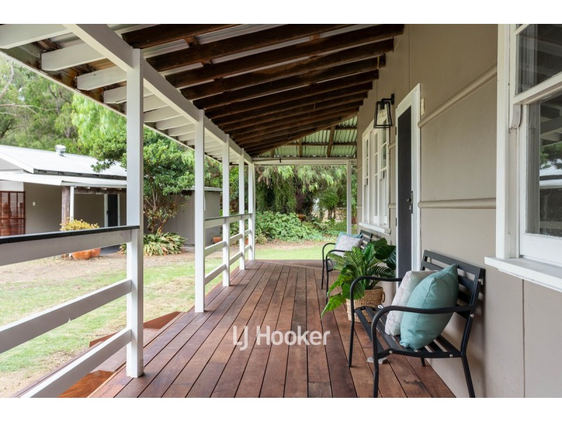 134 Mangles Road, Stirling Estate WA 6271