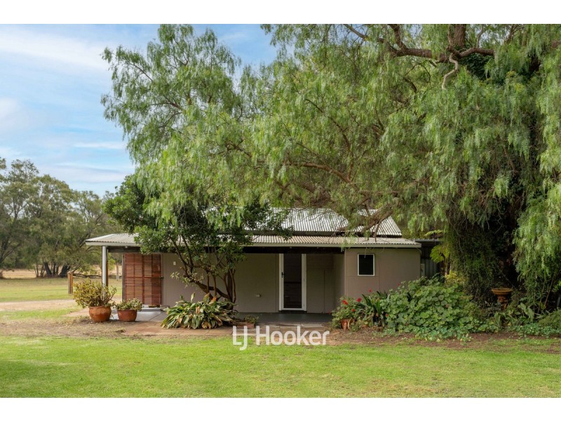 134 Mangles Road, Stirling Estate WA 6271