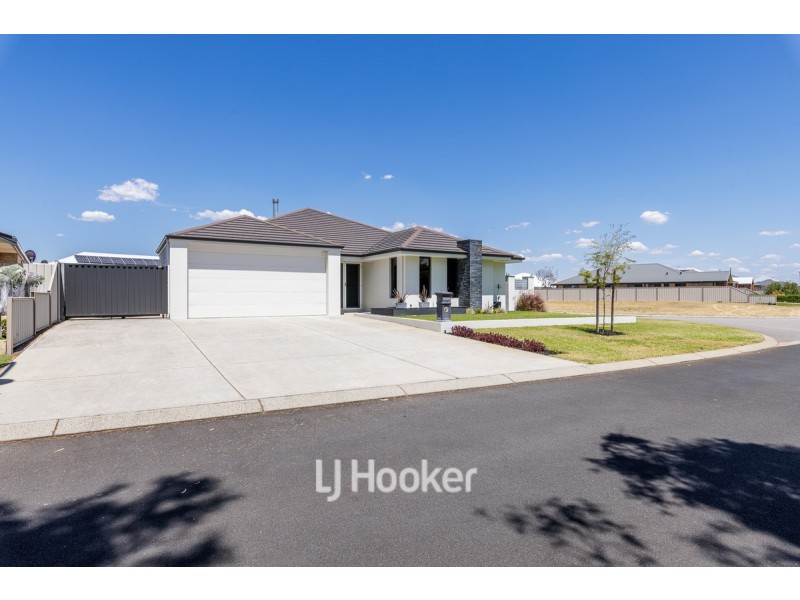 61 Azurite Drive, Australind WA 6233