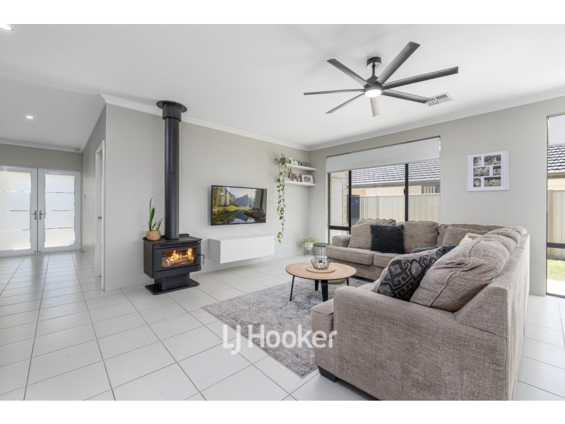 61 Azurite Drive, Australind WA 6233