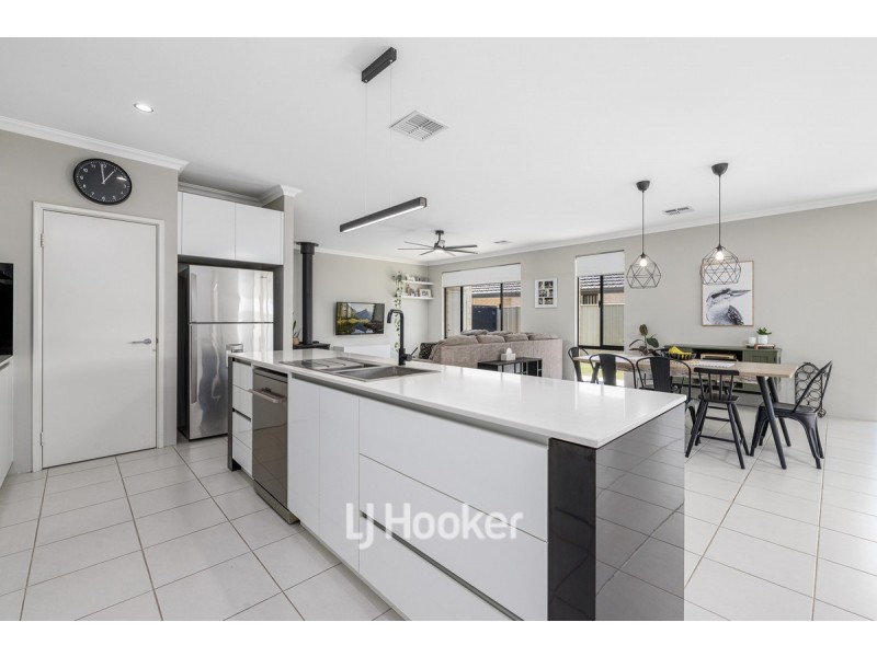 61 Azurite Drive, Australind WA 6233