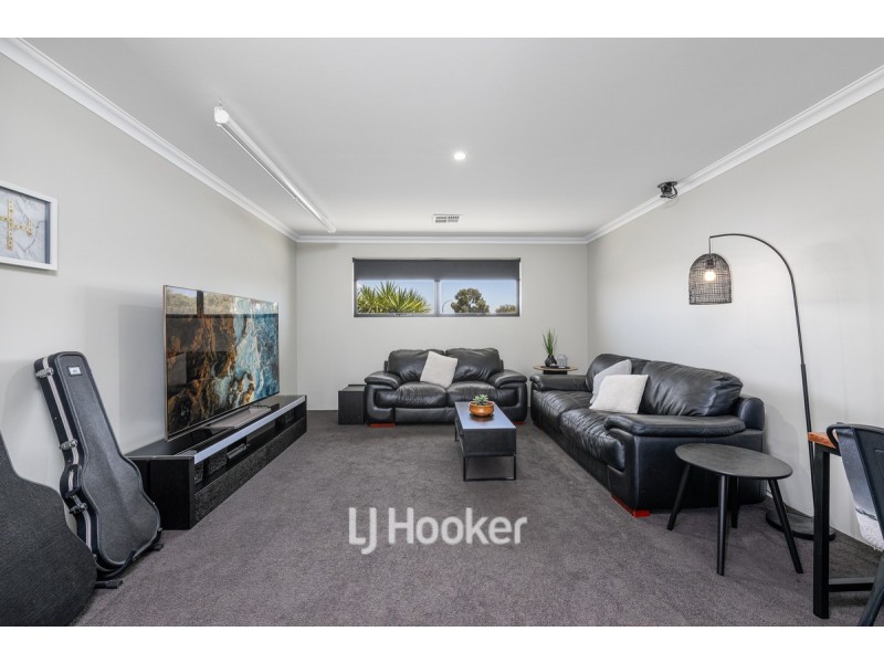 61 Azurite Drive, Australind WA 6233