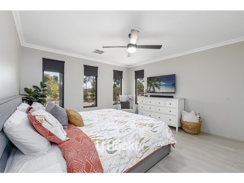 61 Azurite Drive, Australind WA 6233