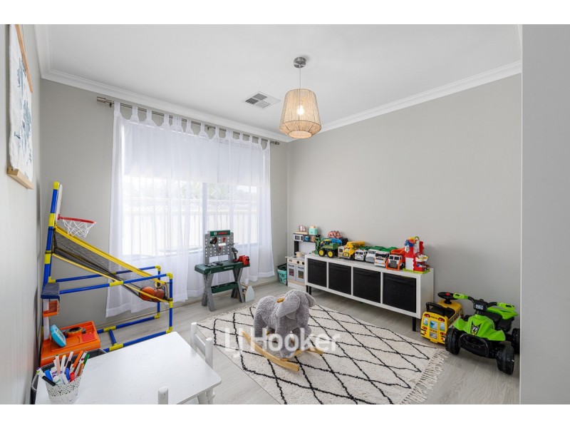 61 Azurite Drive, Australind WA 6233