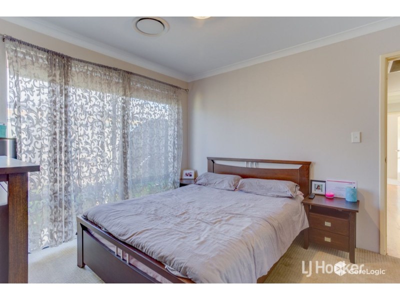 74 Santons Approach, Yalyalup WA 6280