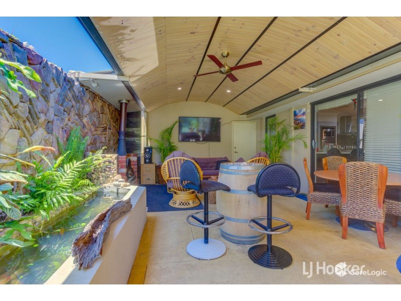 74 Santons Approach, Yalyalup WA 6280