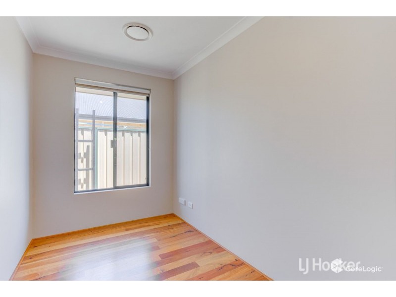 74 Santons Approach, Yalyalup WA 6280