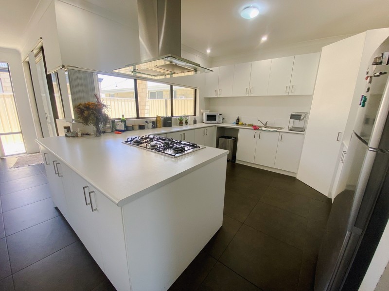 4A Taunton Street, East Bunbury WA 6230