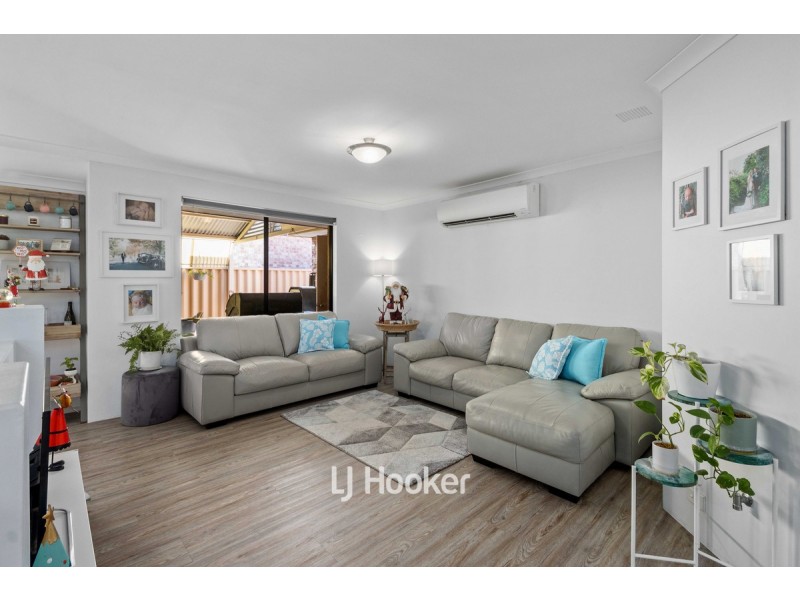 8 Avon Gardens, Millbridge WA 6232