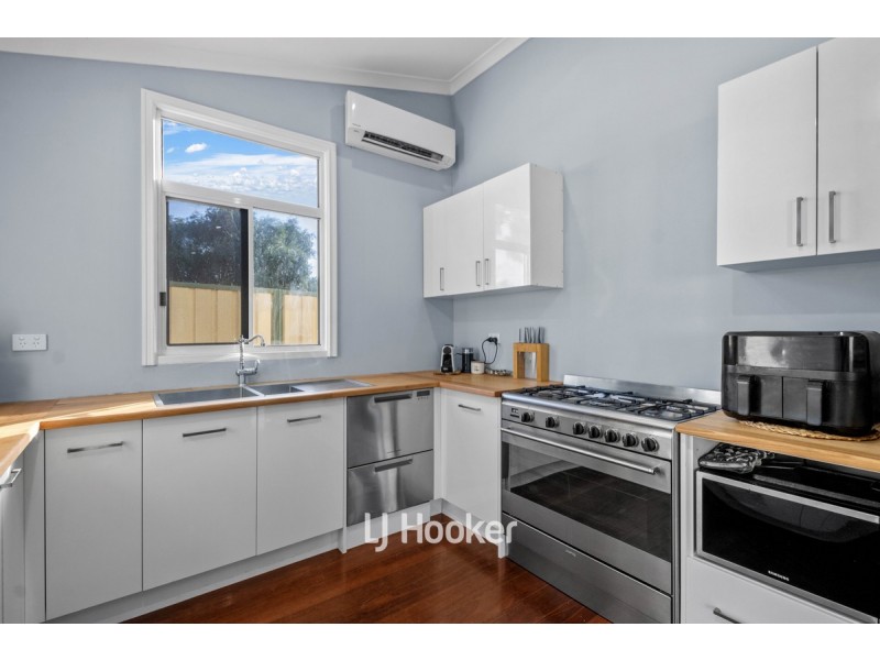 27 The Crescent, Brunswick WA 6224