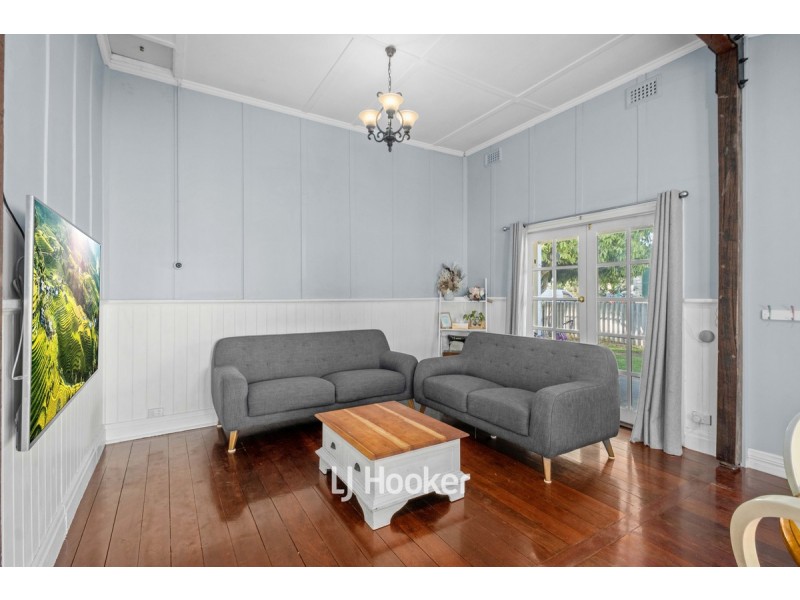 27 The Crescent, Brunswick WA 6224