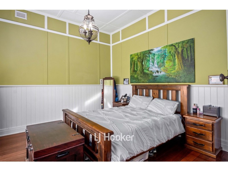 27 The Crescent, Brunswick WA 6224