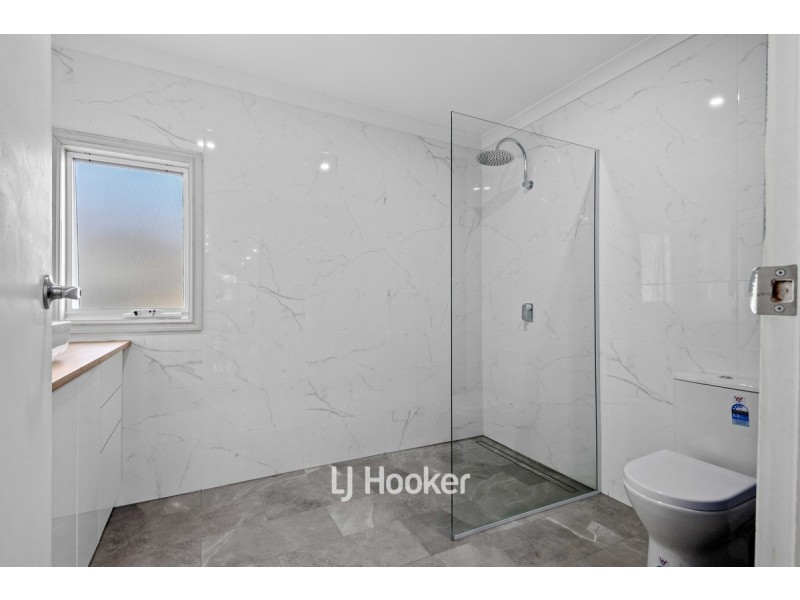 27 The Crescent, Brunswick WA 6224